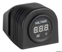 Woltomierz cyfrowy i gniazda wtykowe do montażu nablatowego - Digital voltmeter and power outlet flat mounting - Kod. 14.517.32 7