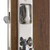 Zamek do drzwi przesuwnych z klamkami na wpust, klucz YALE na zewnątrz i blokada wewnętrzna - Yale-type external lock 16/38 mm w/projecting hook - Kod. 38.128.21 1